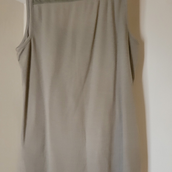 Talbot Large Tank Top - Picture 5 of 6